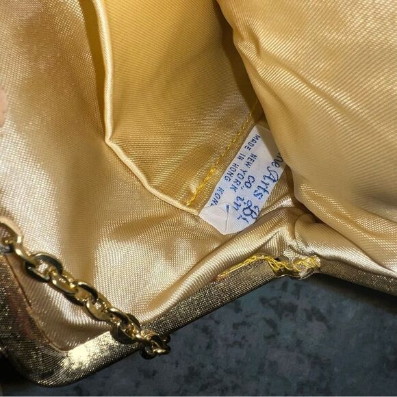 Elegant Gold Beaded Women's Clutch - Picture 3 of 6